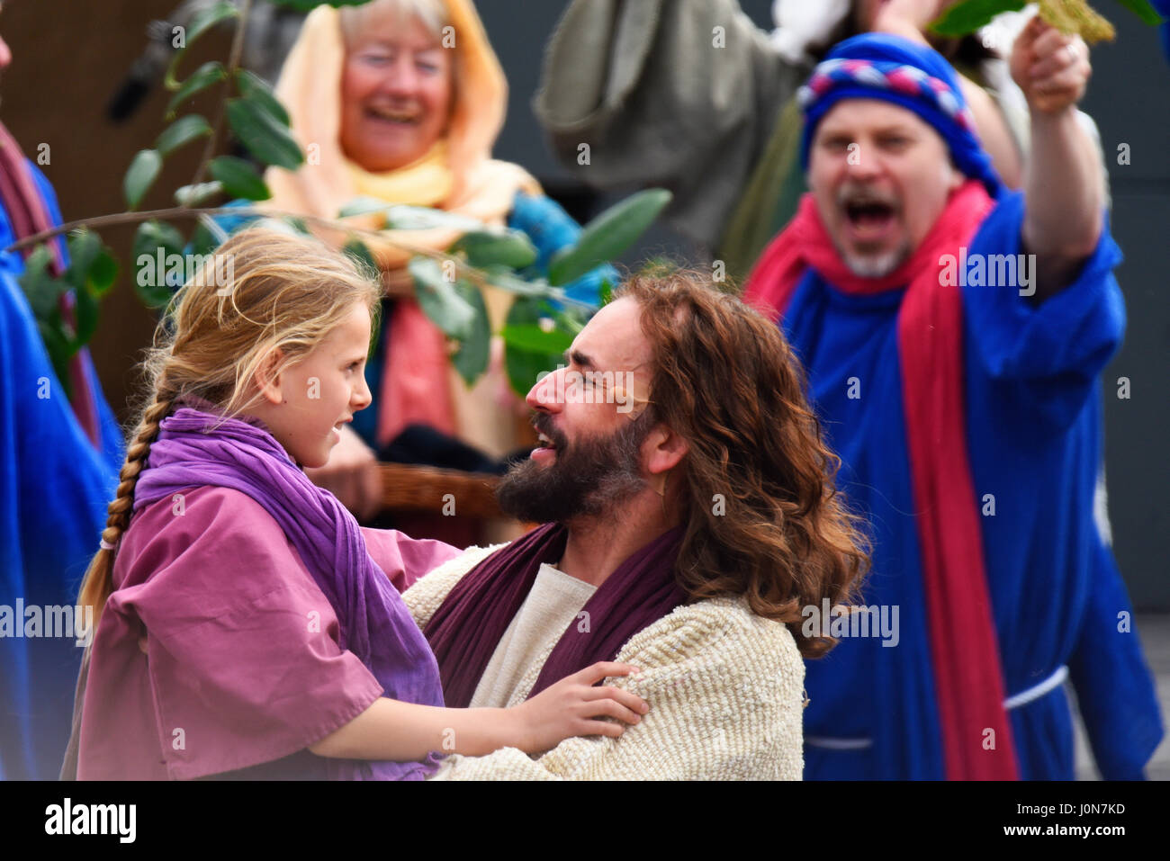 Miracle. Le Vendredi Saint de Pâques la troupe de Wintershall a représenté la «passion» et la résurrection de Jésus-Christ en utilisant Trafalgar Square comme scène Banque D'Images