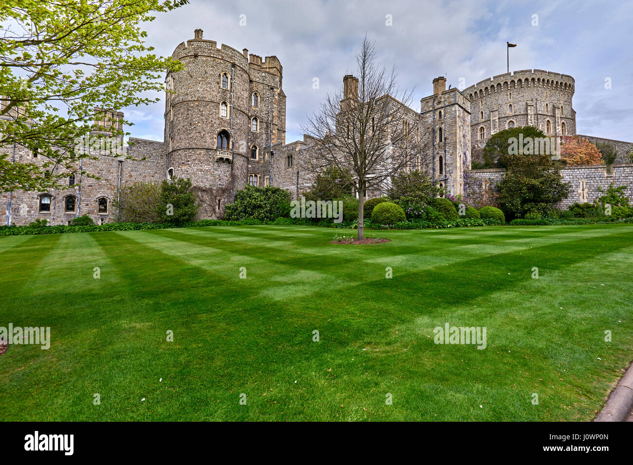 Le Château de Windsor est une résidence royale à Windsor dans le comté anglais du Berkshire Banque D'Images