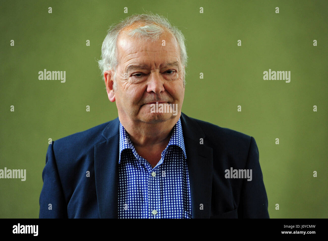 L'historien écossais célèbre professeur Sir Tom Devine photographié à l'Edinburgh International Book Festival sur la fin de semaine, il a déclaré son soutien à l'indépendance écossaise Banque D'Images