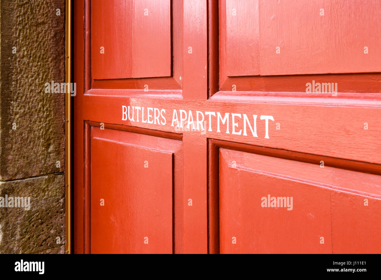 Appartement 'Butlers' inscription peinte sur une porte, avec l'absence d'apostrophe Banque D'Images