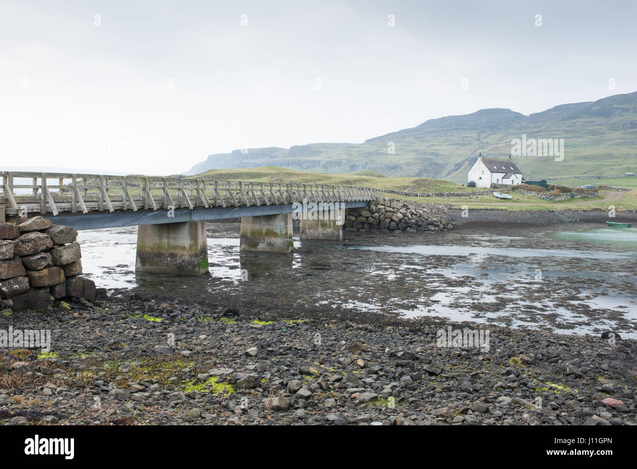 La chaussée de rejoindre les îles de Canna et Sanday, Hébrides intérieures, Ecosse Banque D'Images