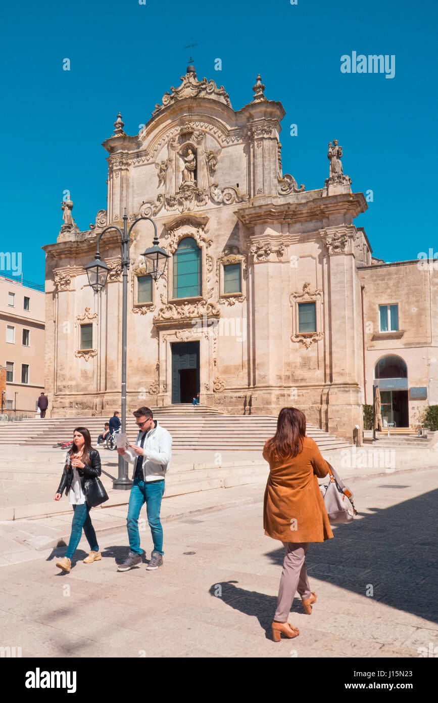 Dans les rues de Matera un matin de printemps. Banque D'Images