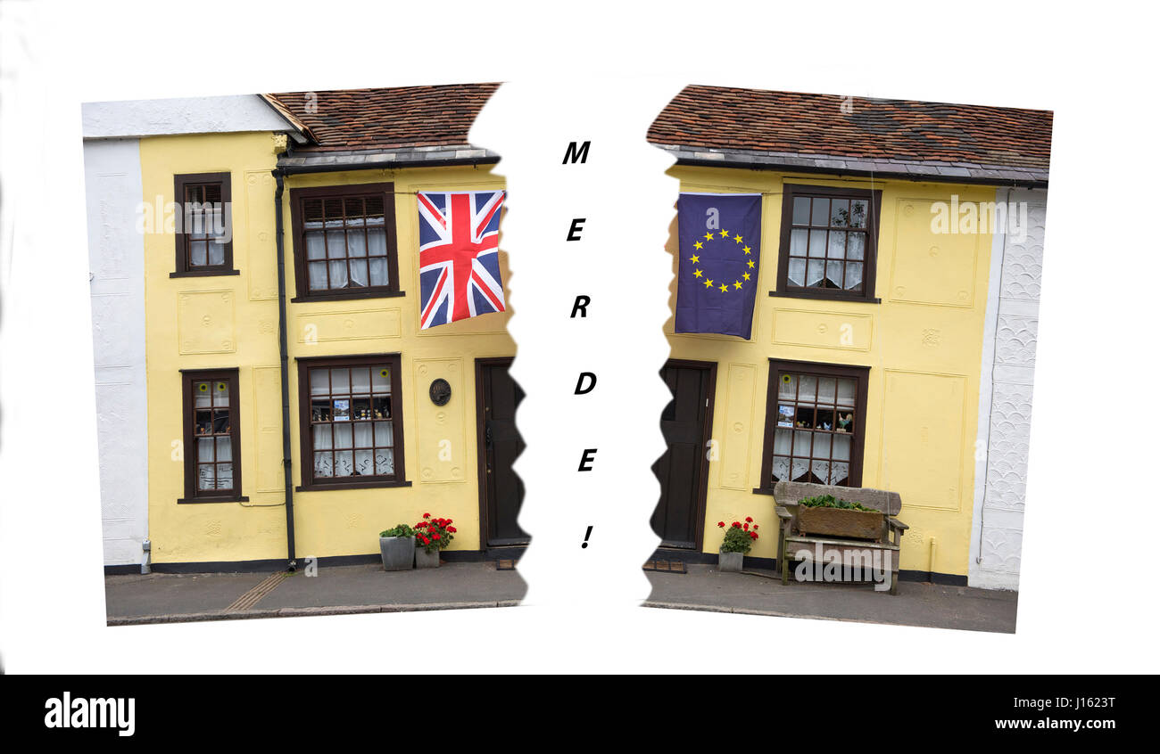 Thaxted Essex England UK. Juin 2016 Le drapeau Union Jack et le drapeau européen à l'extérieur de la maison des photographes en Thaxted Essex UK Banque D'Images