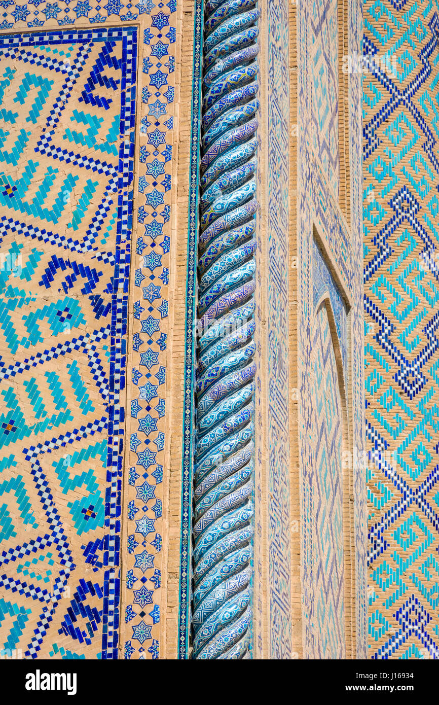 Tilya-Kori Madrasah, Samarkand, Ouzbékistan Reghistan Banque D'Images
