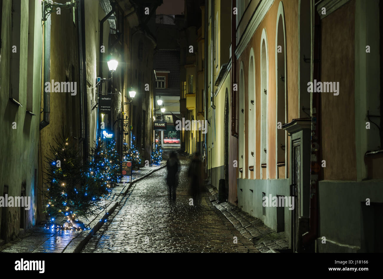 TALLINN, ESTONIE - 29 janvier 2017 : Nuit, nuit de la rue, Tallinn Estonie. Banque D'Images
