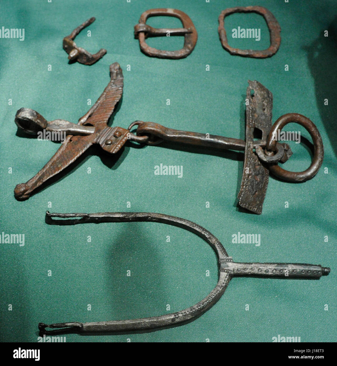 Grave-trouver d'Asak, Skedsmo k., Akershus, 10e siècle. Crampon, 2 boucles, horse-bit. La Norvège. Musée historique. Oslo. La Norvège. Banque D'Images