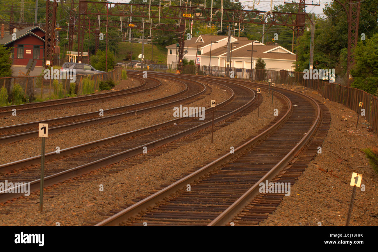 Courbe de la voie S Train Amtrak New Haven Banque D'Images