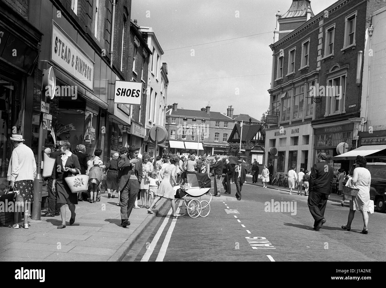 Ville de marché provinciale animée Wellington Shropshire PHOTO des années 1960 PAR DAVID BAGNALL Banque D'Images