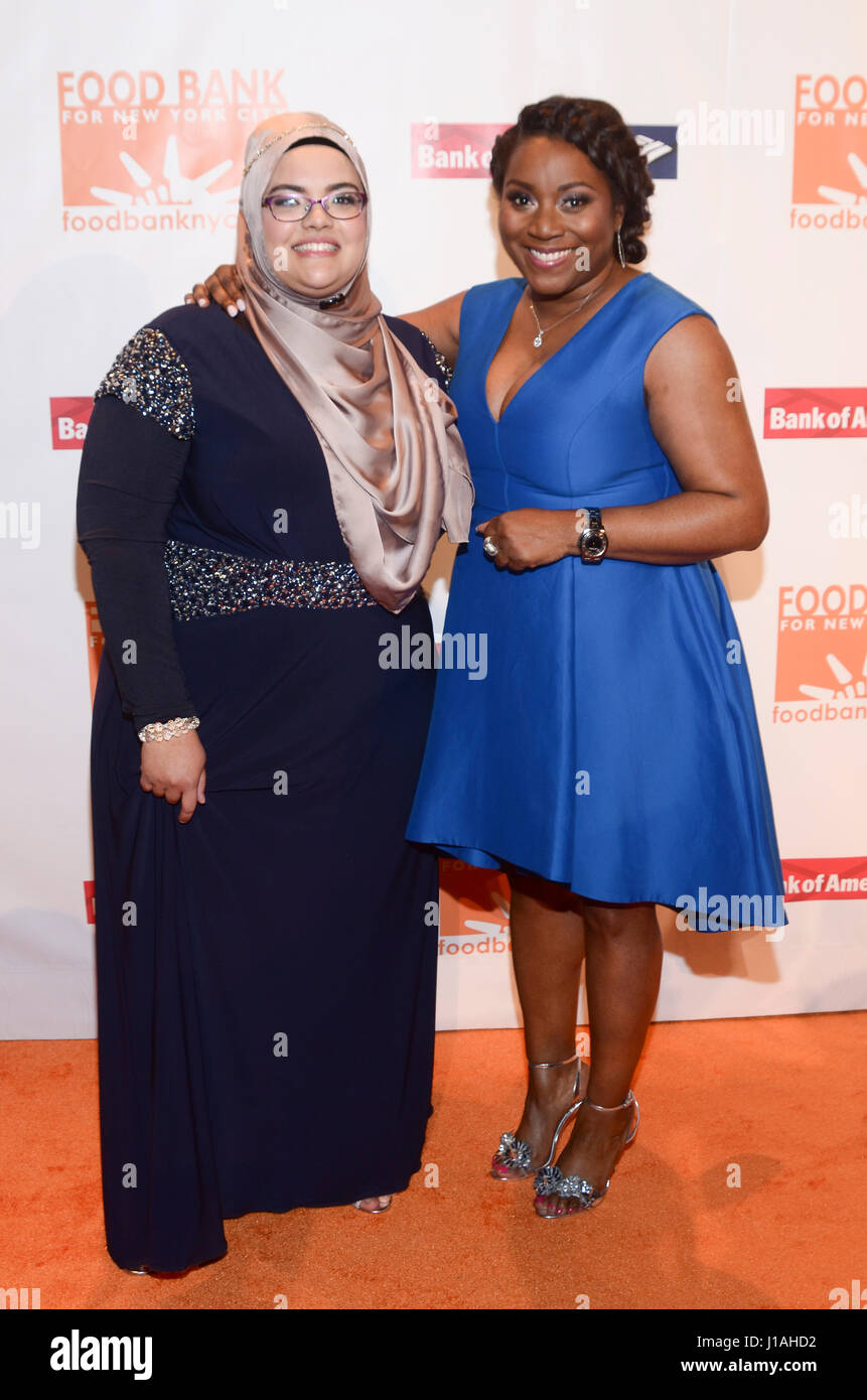 New York, NY, USA. Apr 19, 2017. Sultana Ocasio Margarette Purvis et assister à la banque alimentaire de la ville de New York peut faire Awards le mercredi 19 avril 2017 à Cipriani, Wall Street à New York. Credit : Raymond Hagans Punch/media/Alamy Live News Banque D'Images