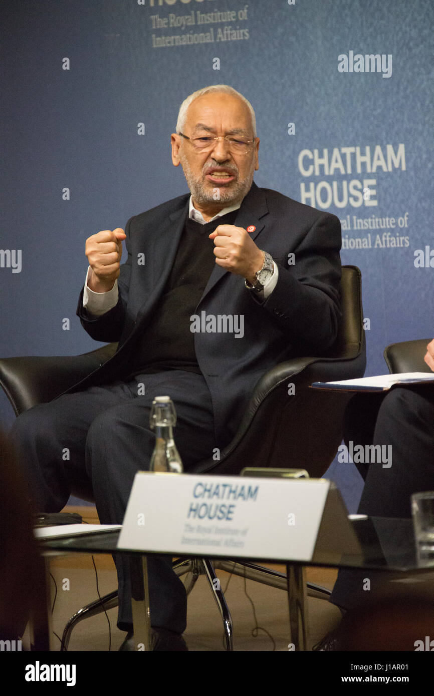 Londres, Royaume-Uni. Apr 19, 2017. Rached Ghannouchi, le co-fondateur du parti politique tunisien Ennahdha, à Chatham House à Londres lors de la Asfari Forum : Perspectives sur l'Islam et la démocratie. Date de la photo : Mercredi, Avril 19, 2017. Credit : Roger Garfield/Alamy Live News Banque D'Images