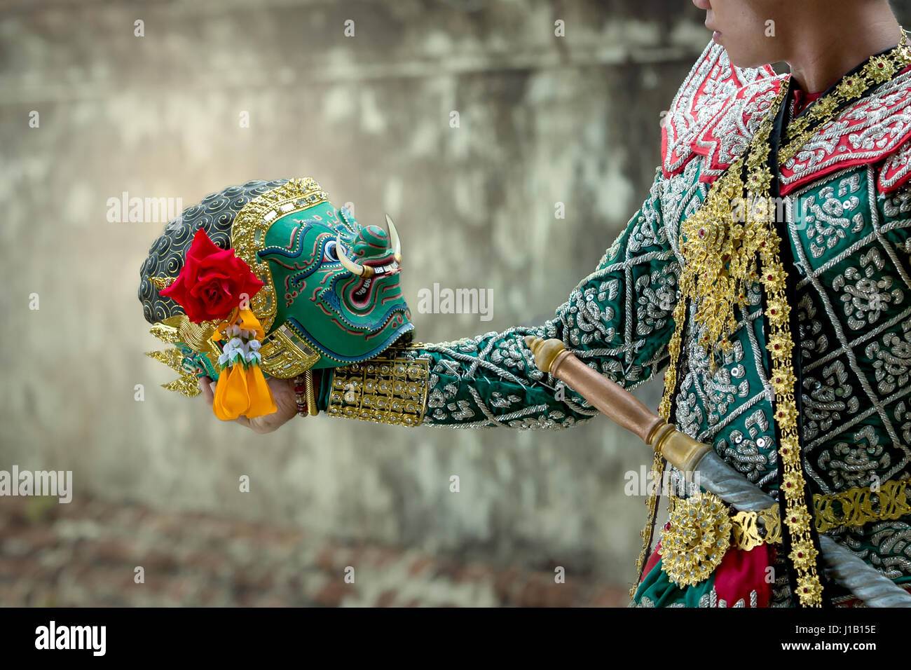 Kumbhakarna et Hanuman Art culture danse masquée en Thaïlande khon en littérature Ramayana de l'Asie. Banque D'Images