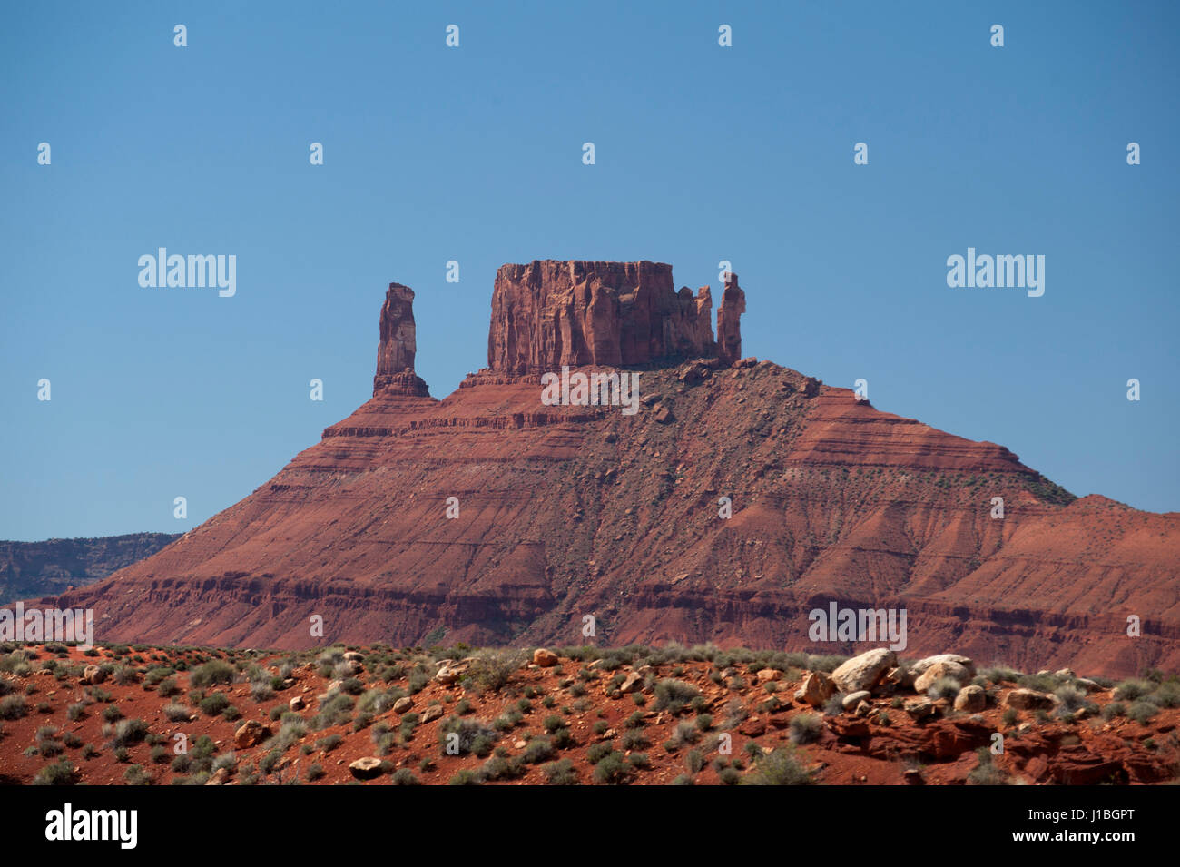 Rock spires entre Castle Valley et le professeur vallée près de Moab, Utah qui figurent en bonne place dans des dizaines de westerns film. Banque D'Images