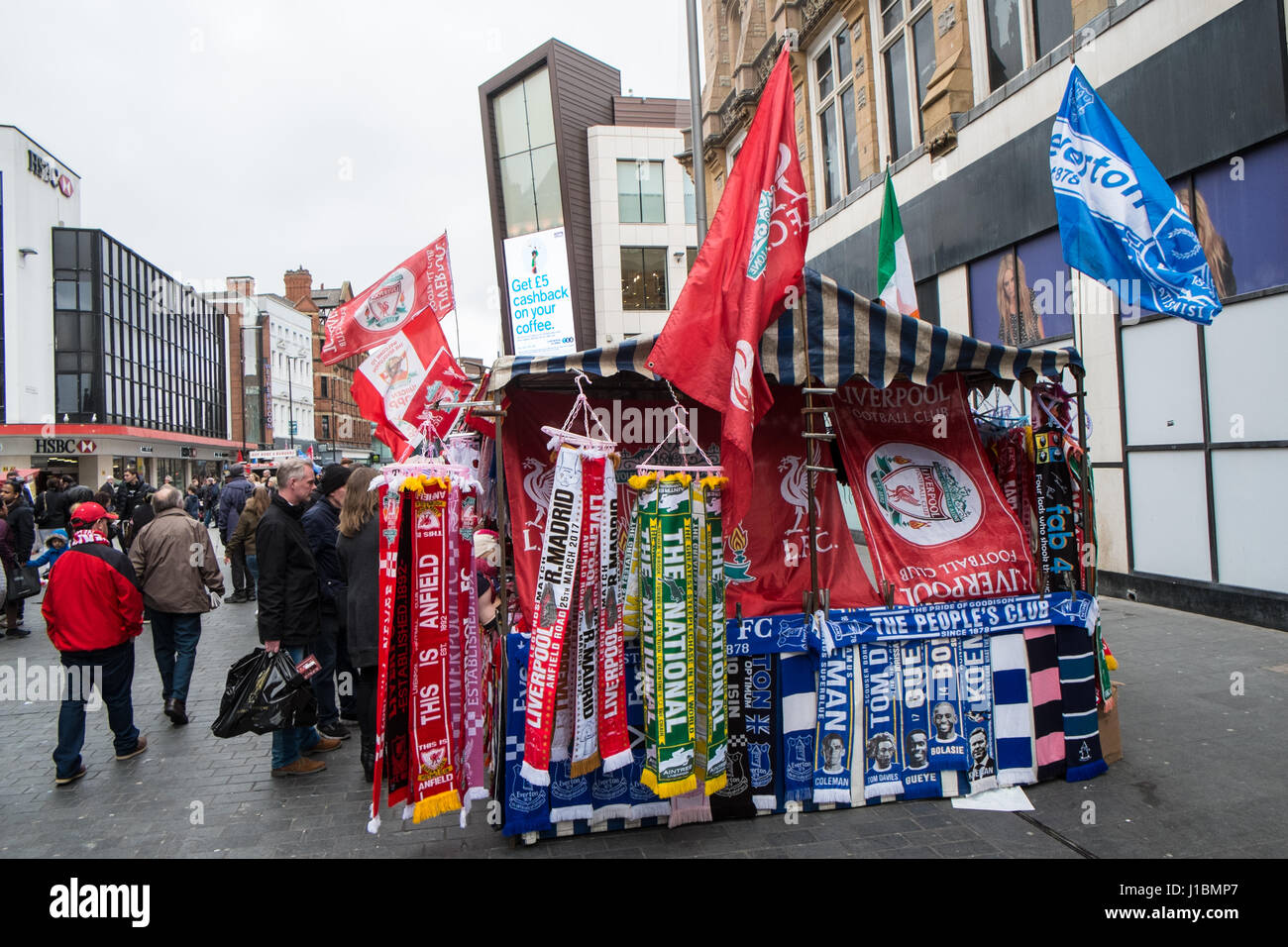 Everton, Liverpool Football club,,,CEF,foulard,echarpes,wc séparés,magasin,ville,Center,LFC Anfield, Liverpool, Merseyside, Angleterre,,Ville,Nord,Angleterre,English,UK,Royaume-Uni. Banque D'Images