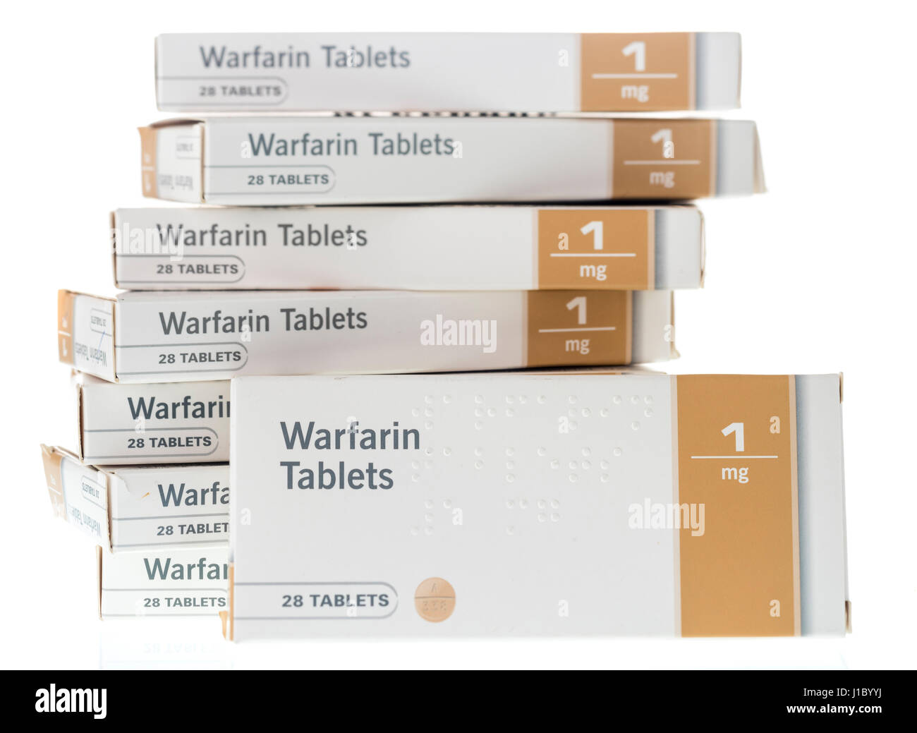 Les comprimés de warfarine utilisée pour traiter ou prévenir les caillots sanguins dans les veines ou les artères, ce qui peut réduire le risque d'accidents vasculaires cérébraux ou de crises cardiaques. Banque D'Images