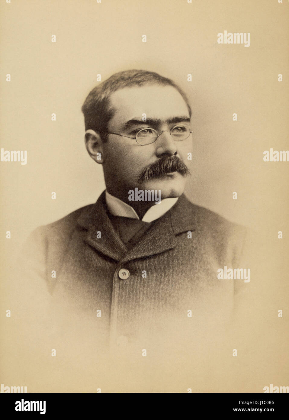 Rudyard Kipling (1865-1936), poète et romancier anglais, Portrait, 1900 Banque D'Images