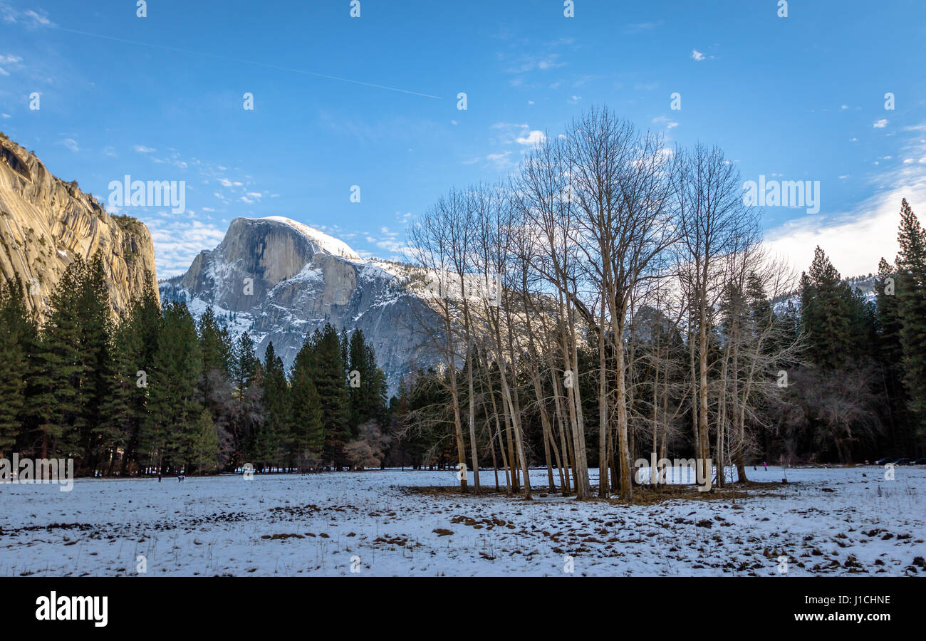 Demi Dôme au Winter - Yosemite National Park, California, USA Banque D'Images