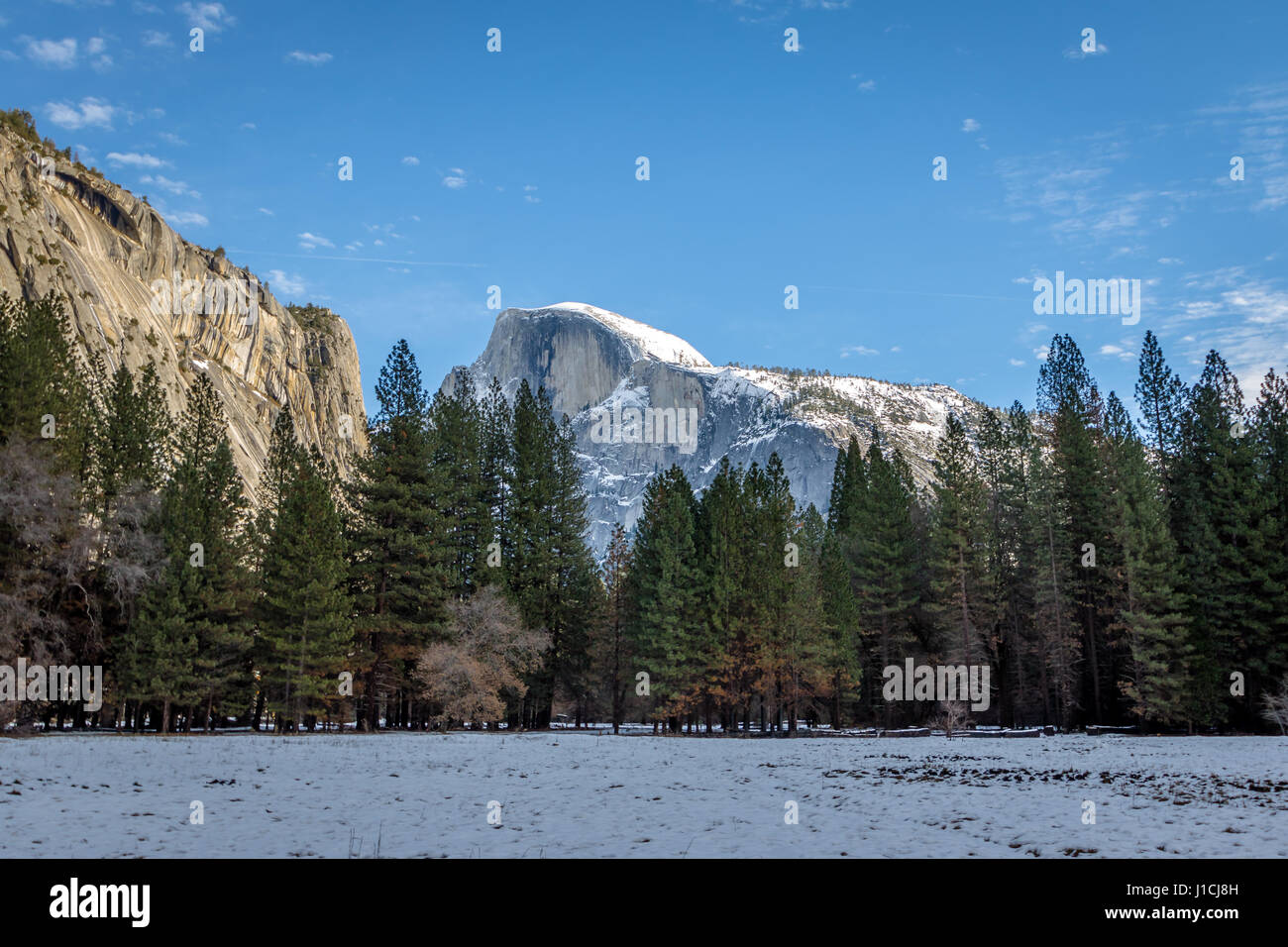 Demi Dôme au Winter - Yosemite National Park, California, USA Banque D'Images