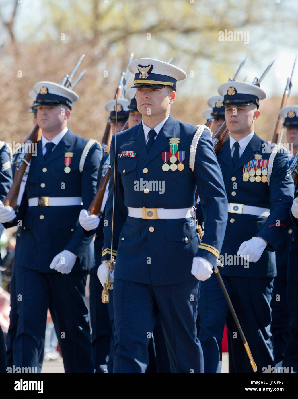 US Coast Guard Parade de la garde d'honneur pendant la marche - Washington, DC USA Banque D'Images