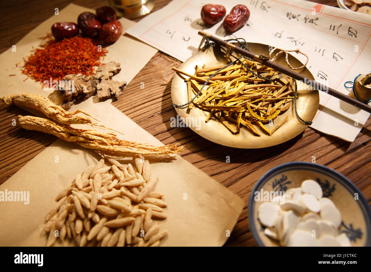 Les herbes médicinales chinoises Banque D'Images
