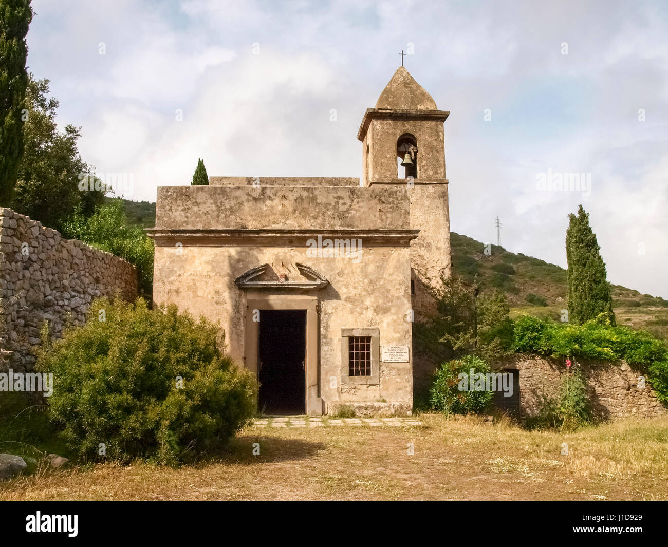 L'île d'Elbe, Italie - le 9 juin 2016 : 'antuario di Santa Caterina', sur les pentes orientales du Mont Serra, 260 mètres de haut, près du village de Rio nell' Banque D'Images