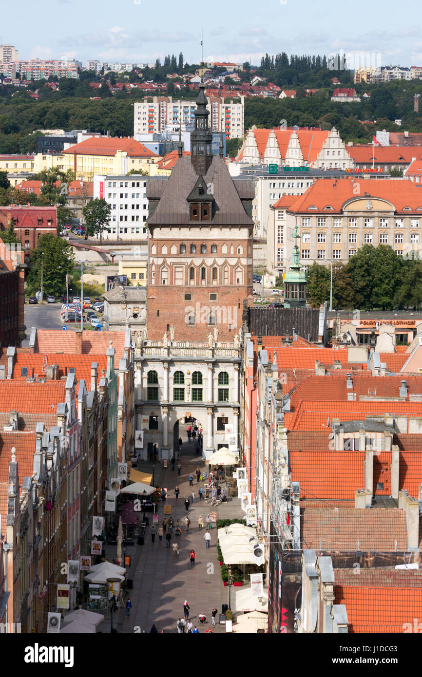 GDANSK, Pologne - 21 août 2014 : vue sur le centre de Gdansk. La ville est la capitale historique de la Polish occidentale avec l'architecture de la vieille ville médiévale Banque D'Images