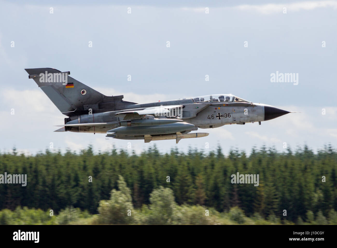 LAAGE, ALLEMAGNE - Aug 23, 2014 : German Air Force Bomber avion Panavia Tornado IDS d'AG-51 au décollage. Banque D'Images