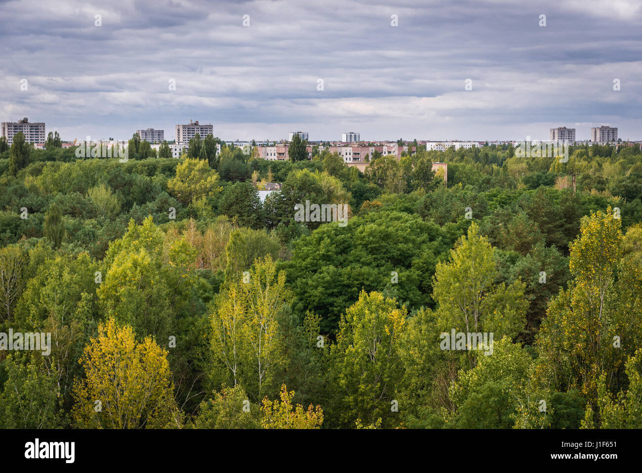 Les immeubles à appartements dans la ville fantôme de Pripyat Tchernobyl autour du phénomène de catastrophe du réacteur nucléaire en Ukraine Banque D'Images