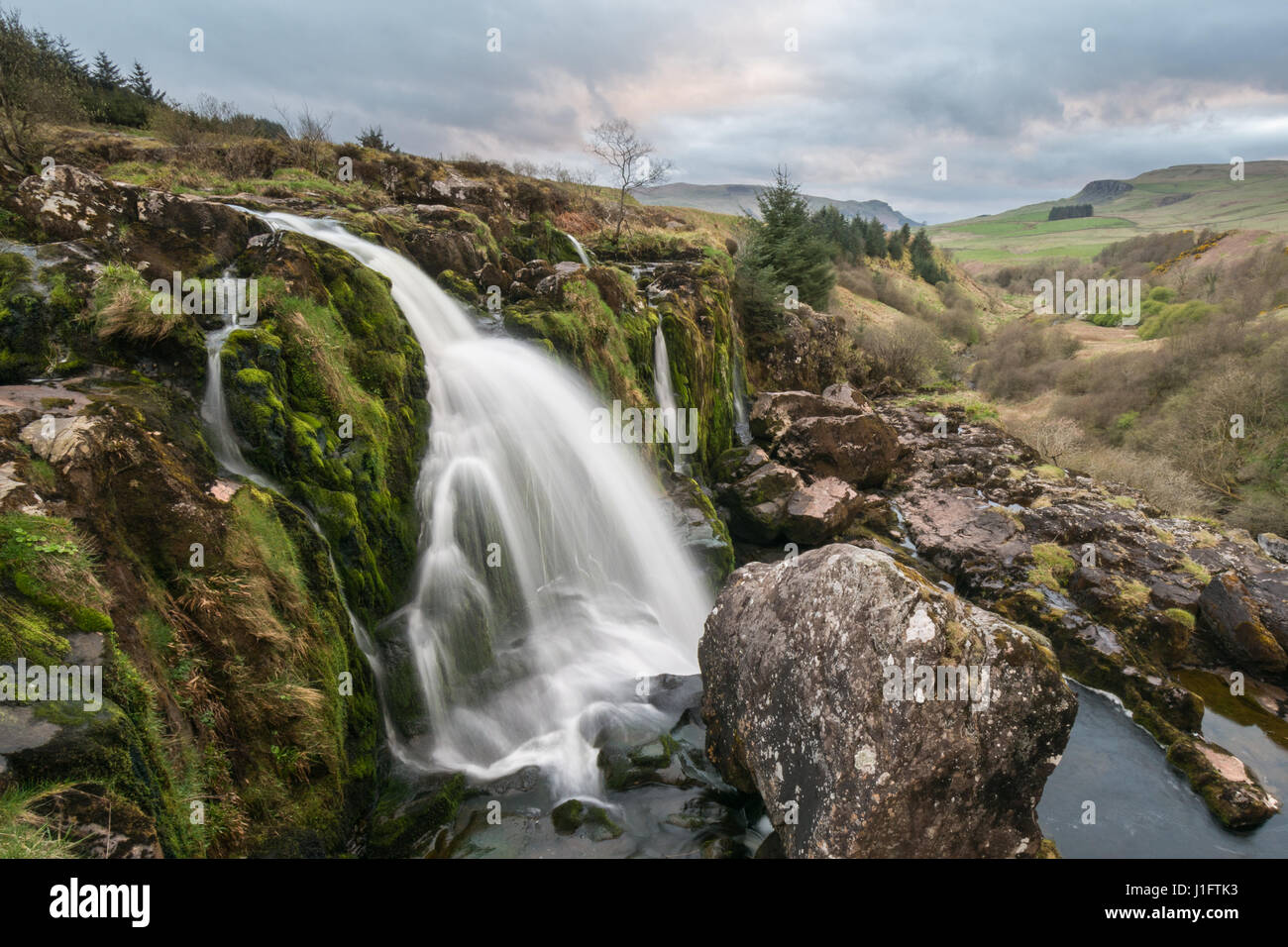 Loup de Fintry, cascade sur la rivière Endrick, Stirling, Scotland, UK Banque D'Images