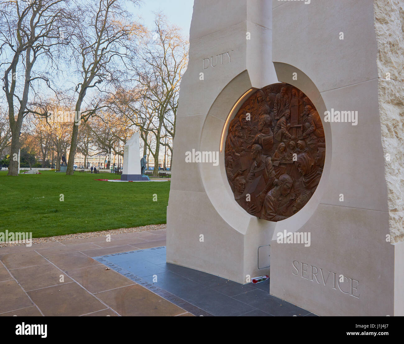 L'Iraq et l'Afghanistan Mémoire par Paul Day, dévoilé par la reine Elizabeth II en mars 2017, Victoria Embankment Gardens, Londres, Angleterre Banque D'Images