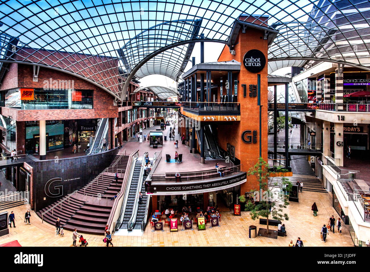 Le centre commercial Cabot Circus, Bristol, Angleterre Banque D'Images