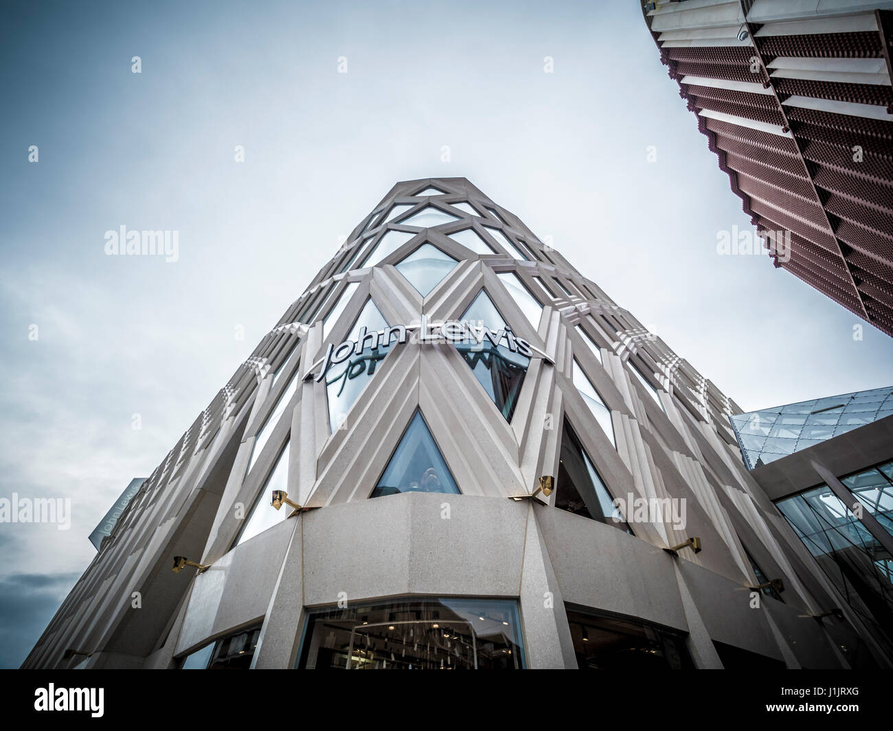 L'extérieur du magasin John Lewis à Victoria Gate, Leeds, Royaume-Uni. Banque D'Images