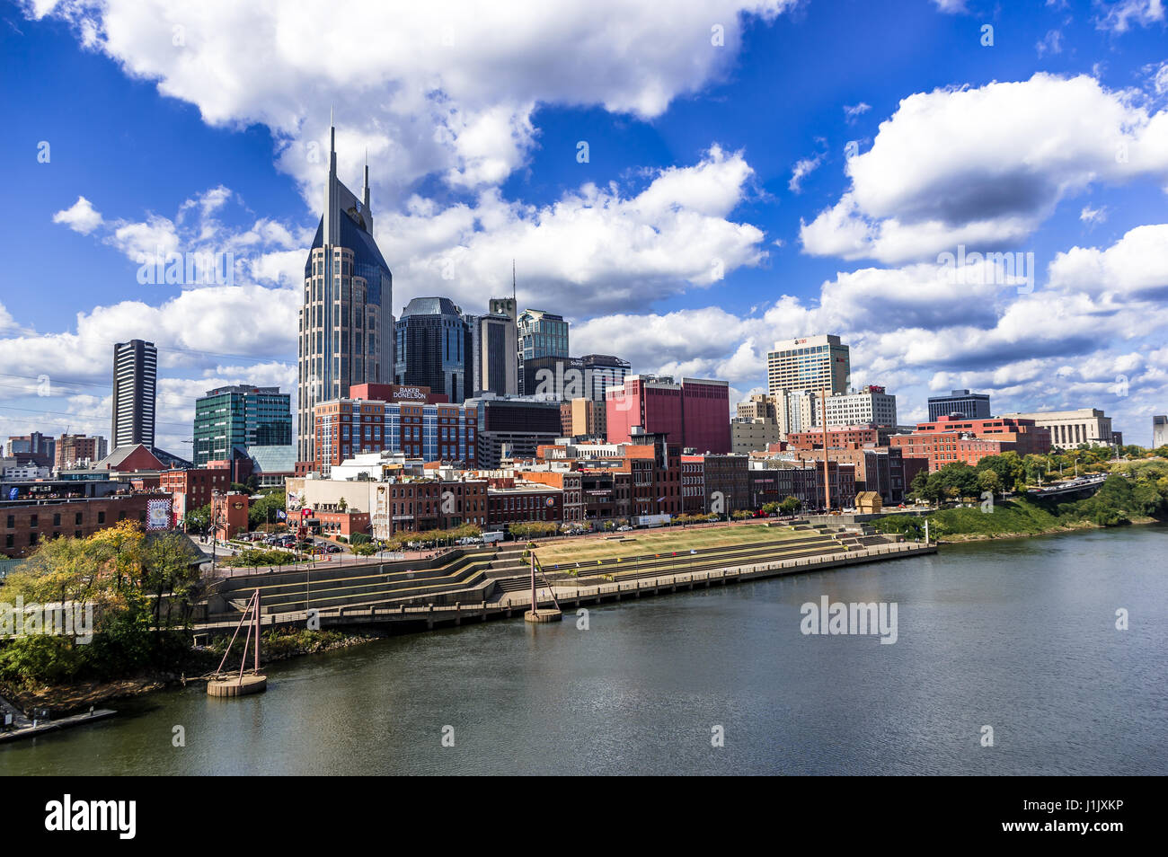 La ville de la musique, de voies cyclables • à Nashville, Tennessee, United States The Nashville Music City Bikeway est un 26km de long la route f Banque D'Images