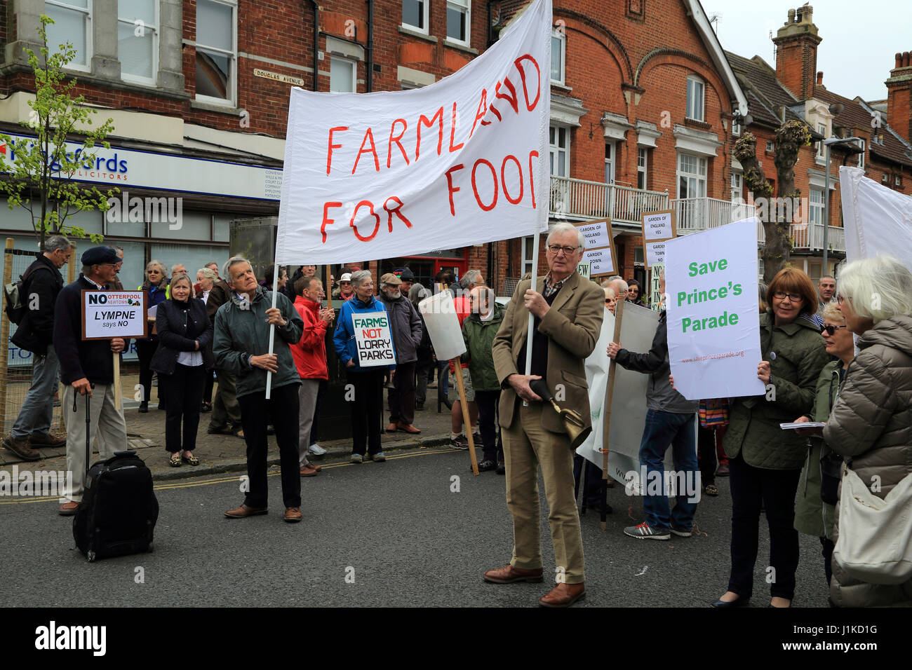 Protestation contre le développement non durable dans la région de shepway, Hythe, dans le Kent, Angleterre Banque D'Images