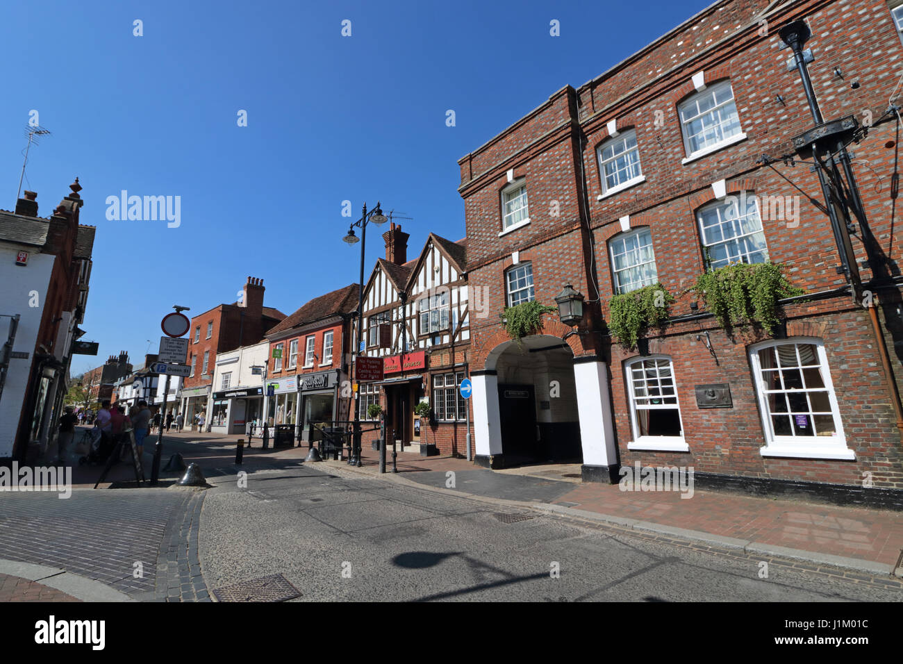 High street Shopping GODALMING Surrey England Banque D'Images