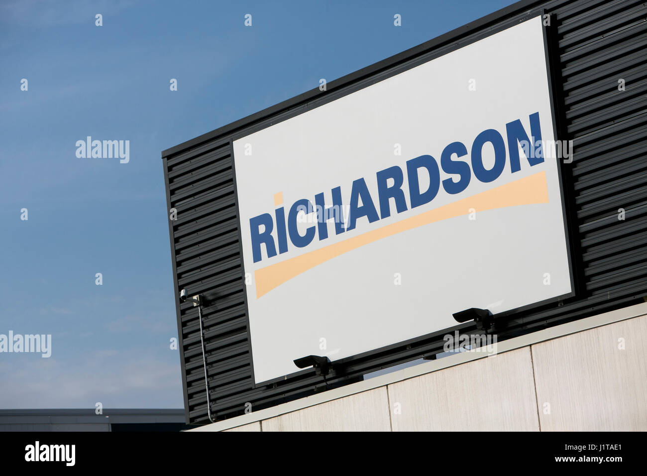 Un logo affiche à l'extérieur d'un établissement occupé par Richardson International à Oakville, Ontario, Canada, le 15 avril 2017. Banque D'Images