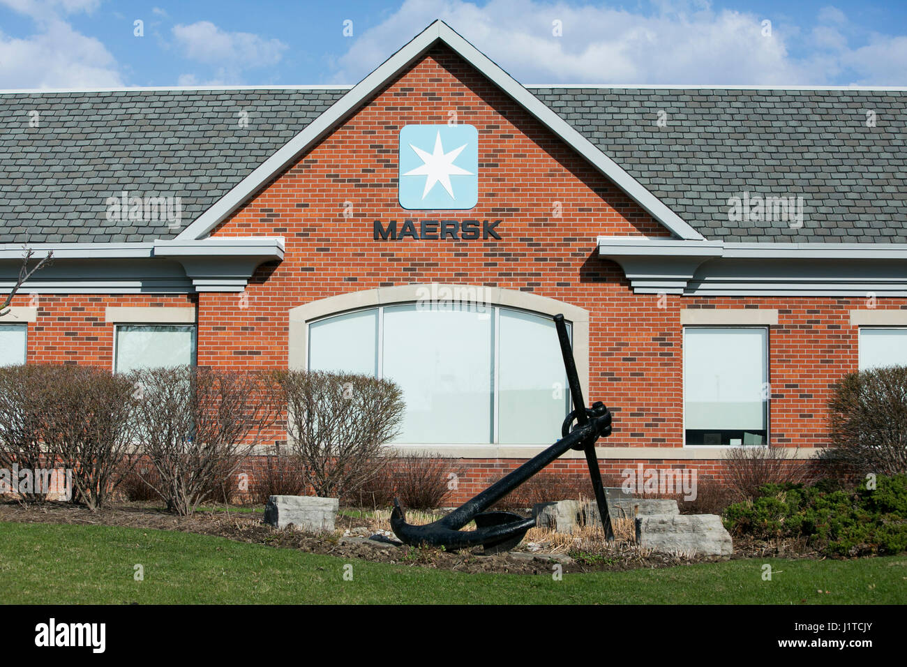 Un logo affiche à l'extérieur d'un établissement occupé par Maersk à Mississauga, Ontario, Canada, le 16 avril 2017. Banque D'Images