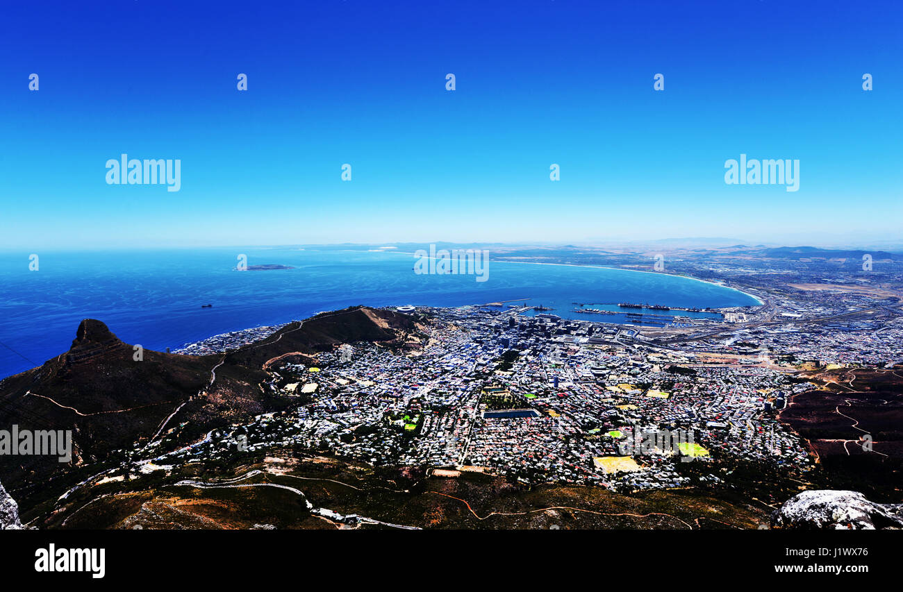 Une vue panoramique de la ville du Cap, vu de la Montagne de la table. Banque D'Images
