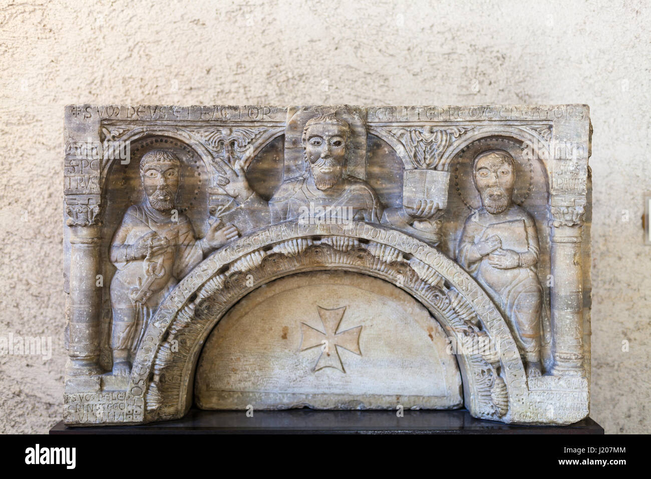 Vérone, ITALIE - 29 mars 2017 : dans la décoration murale du Musée de Castelvecchio à Vérone ville. Construction de la Caste a été réalisé entre 1354 Banque D'Images