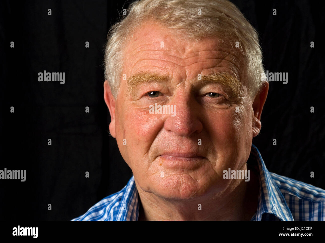 Sir Paddy Ashdown a photographié à son domicile à Somerset, Royaume-Uni Banque D'Images