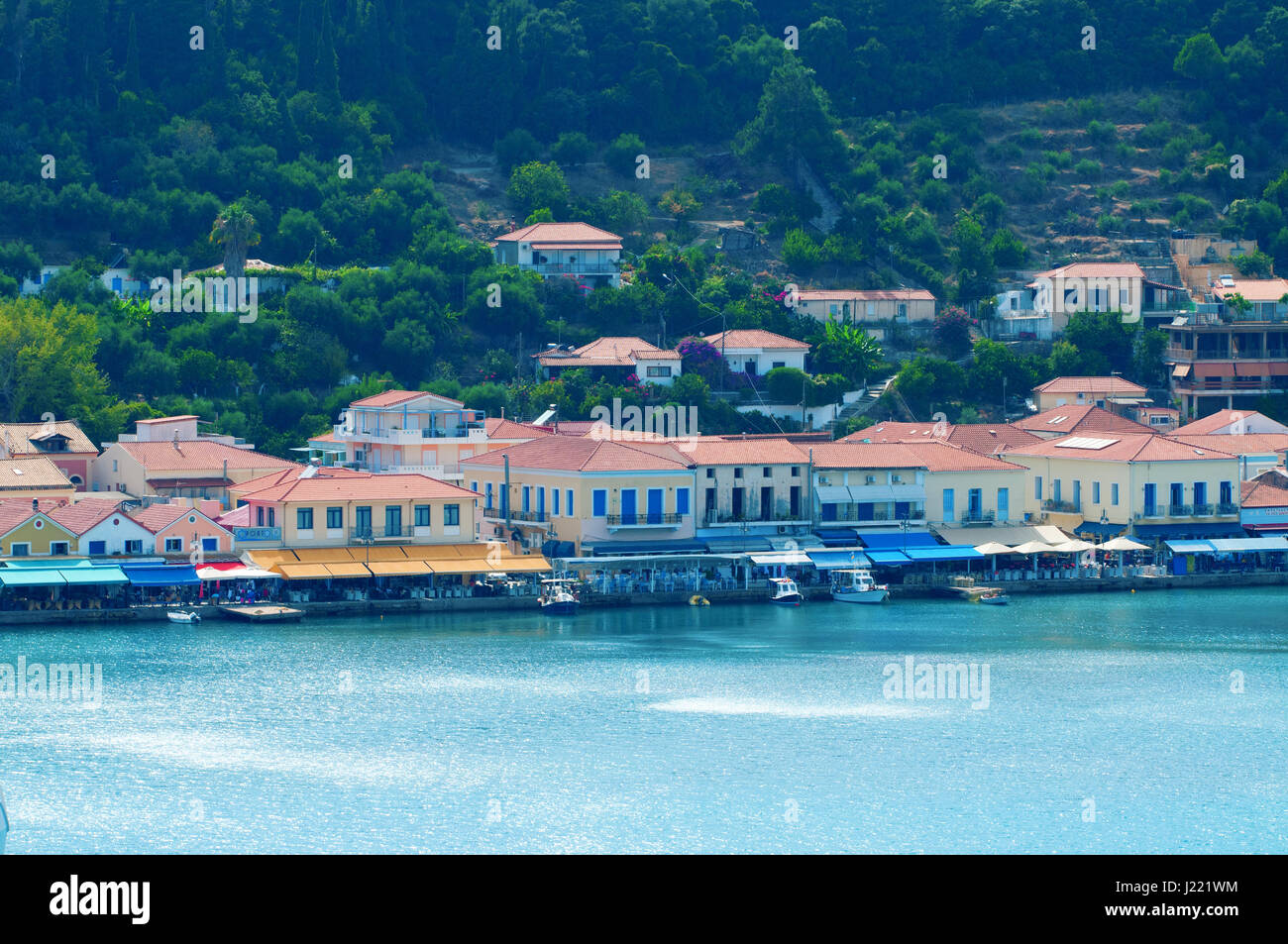 Sur la côte grecque ville de Katakolon (Katakolo), Péloponnèse, Grèce, Europe Banque D'Images