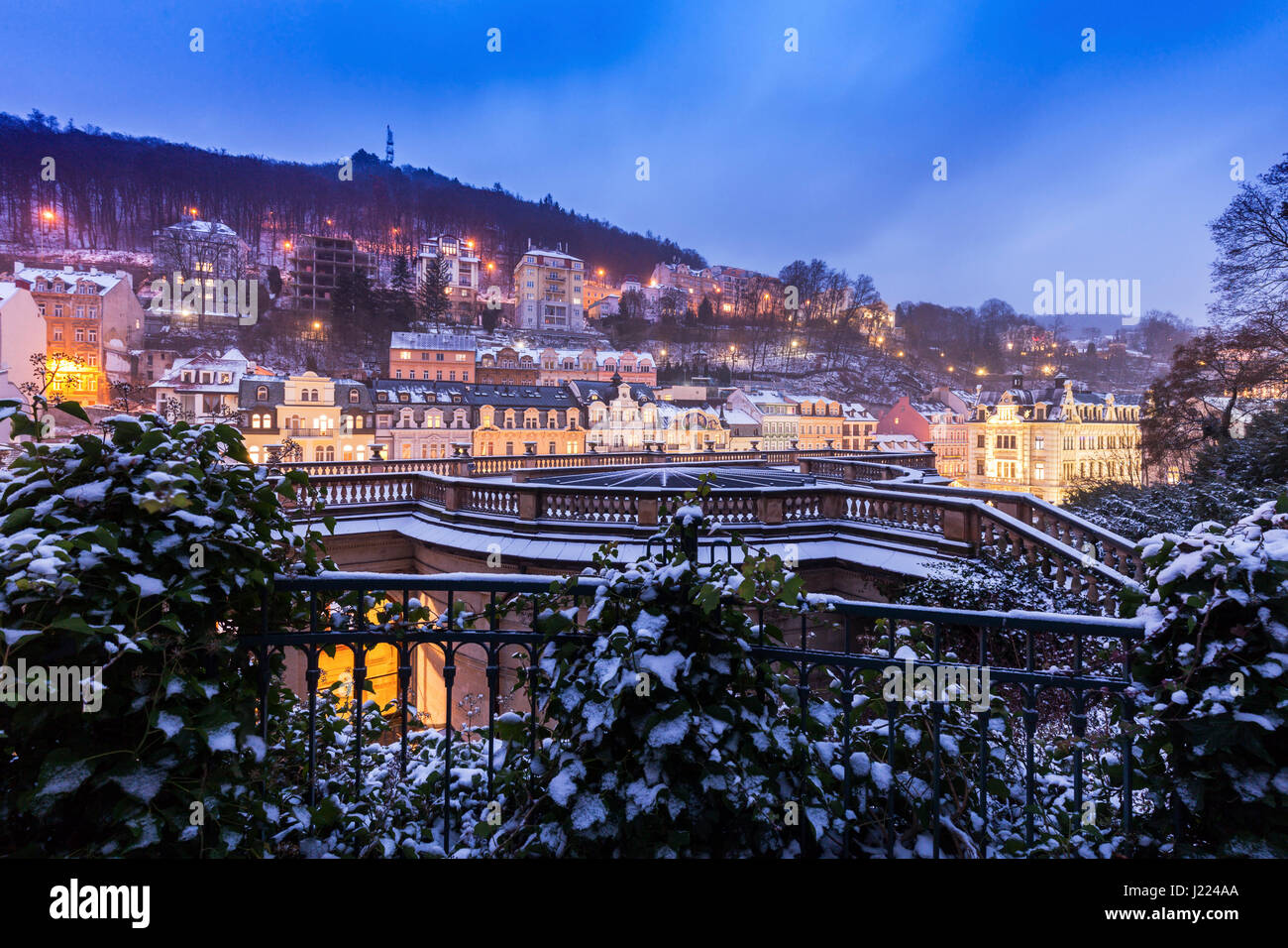 L'hiver à Karlovy Vary. Karlovy Vary (Carlsbad), La Bohème, en République tchèque. Banque D'Images