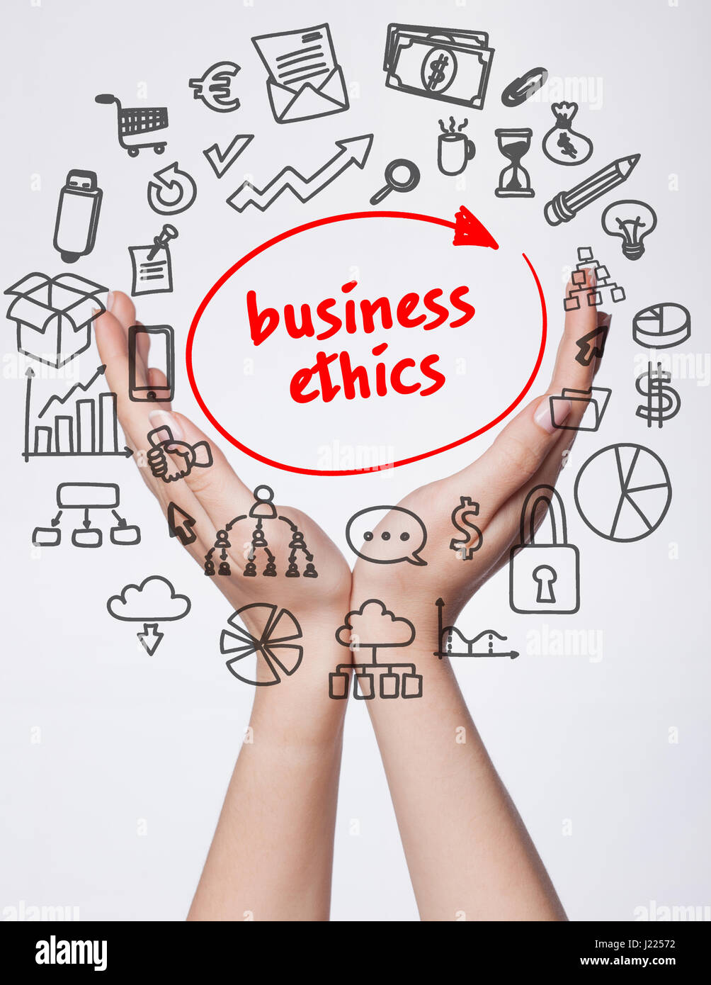 La technologie, internet, business et marketing. Jeune femme d'affaires écrit mot:l'éthique des affaires Banque D'Images