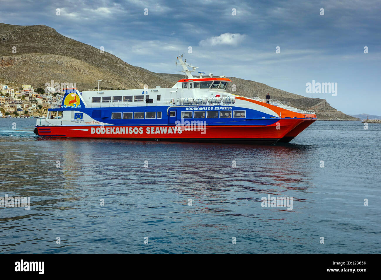 Dodécanèse Express ferry à grande vitesse en arrivant, Kalymnos Pothia Banque D'Images