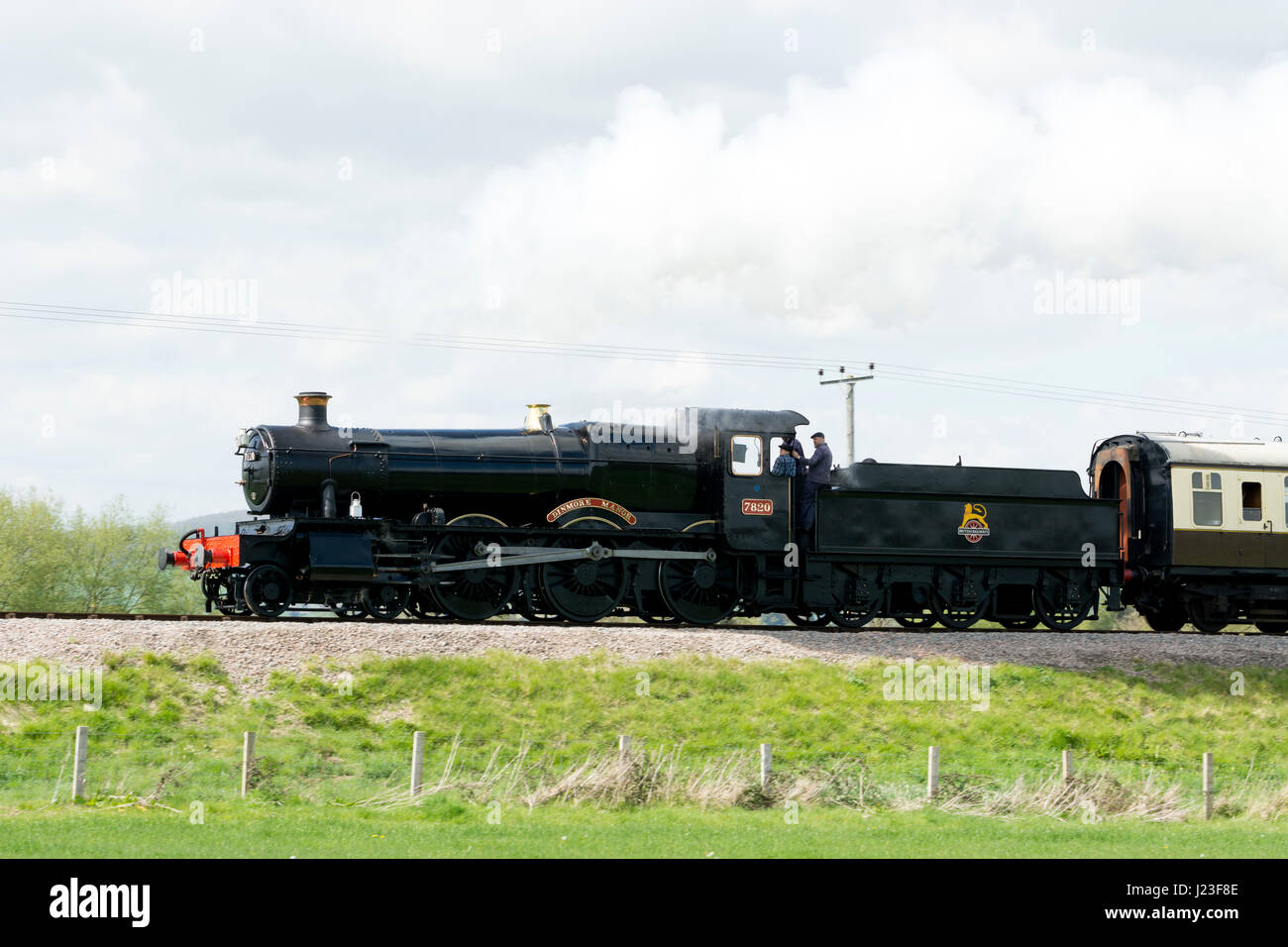 Le train à vapeur sur la Loire et le Warwickshire Railway près de Toddington, Gloucestershire, Royaume-Uni Banque D'Images