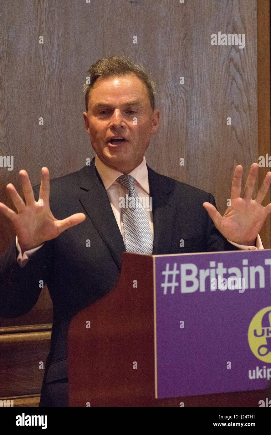 Londres, Royaume-Uni. Apr 24, 2017. Peter Whittle au Marriot County Hall à Londres, au Royaume-Uni. Credit : Brayan Lopez/Alamy Live News Banque D'Images