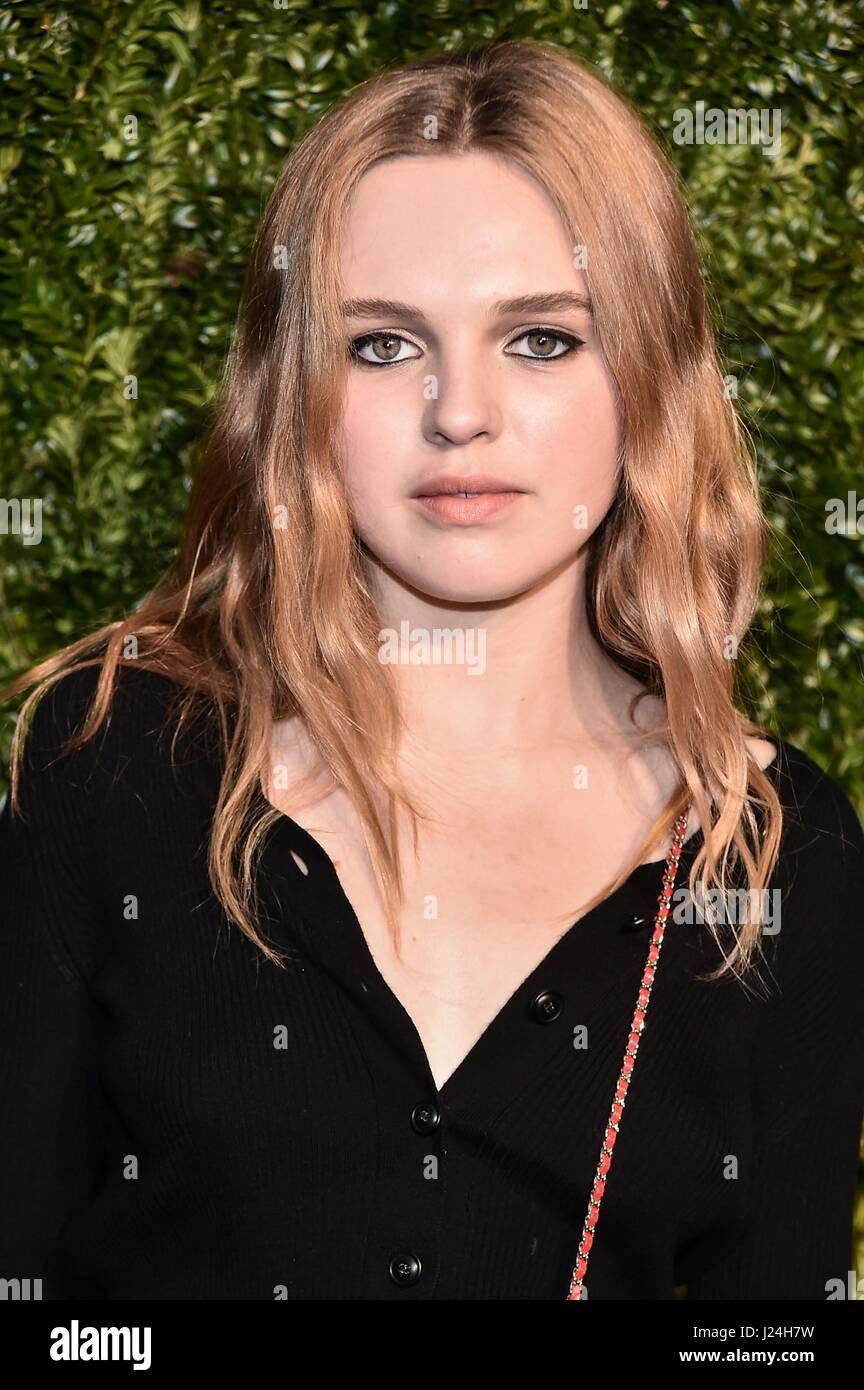 Les jeunes arrivants à Odessa pour Chanel 12e édition du Festival du film de Tribeca, le dîner des artistes Restaurant Balthazar, New York, NY Le 24 avril 2017. Photo par : Steven Ferdman/Everett Collection Banque D'Images