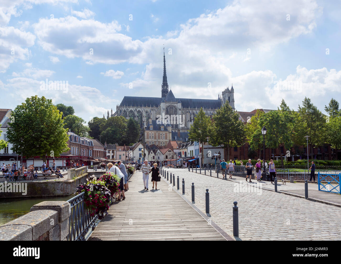 La Cathédrale d'Amiens (CathÃ©drale Notre-Dame d'Amiens) du quartier St-Leu, Amiens, Picardie, France Banque D'Images