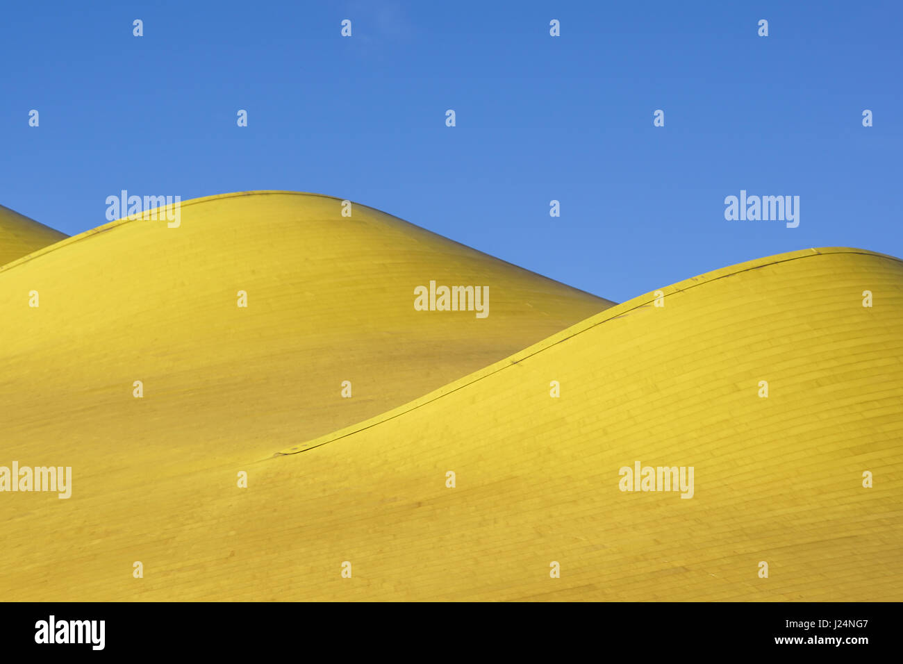 Résumé détail architectural . L'architecture moderne, de panneaux sur la façade de l'immeuble. Banque D'Images