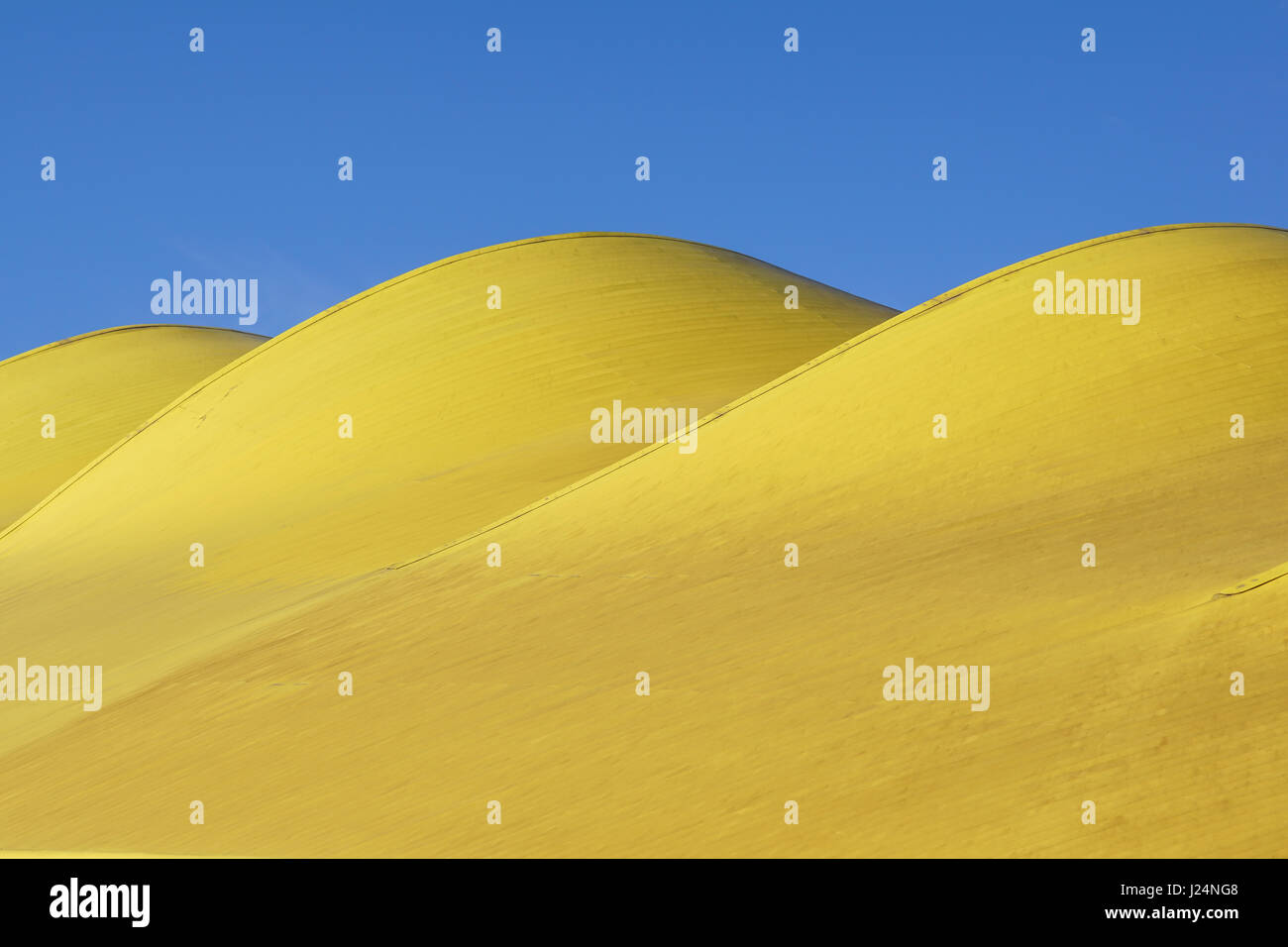 Résumé détail architectural . L'architecture moderne, de panneaux sur la façade de l'immeuble. Banque D'Images