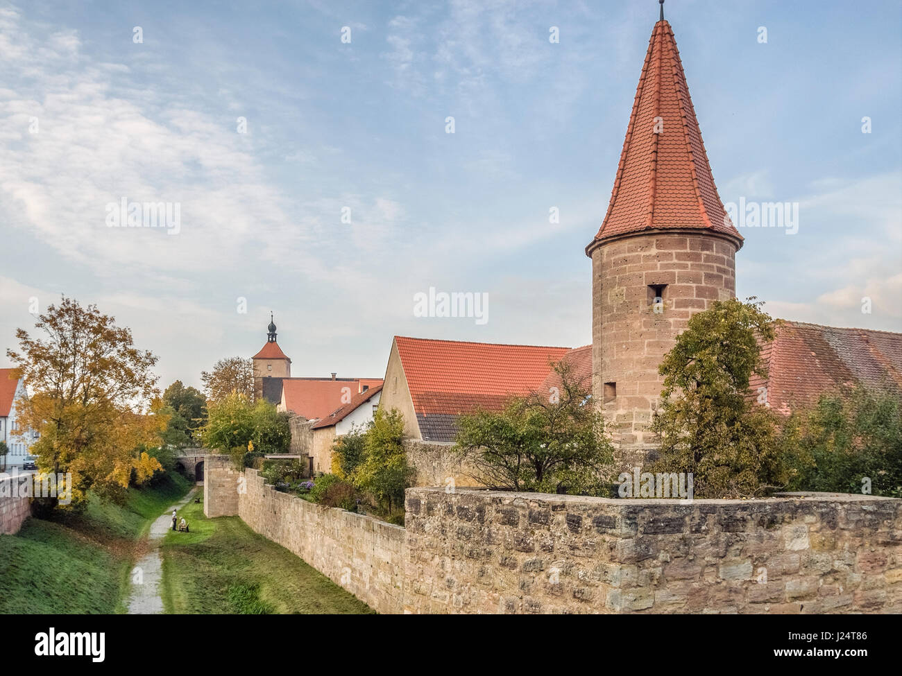 La ville médiévale de Wolframs Eschenbach, Bavière, Allemagne | Mittelalterliche Stadtmauer Wolframs von Eschenbach, Bayern, Deutschland Banque D'Images